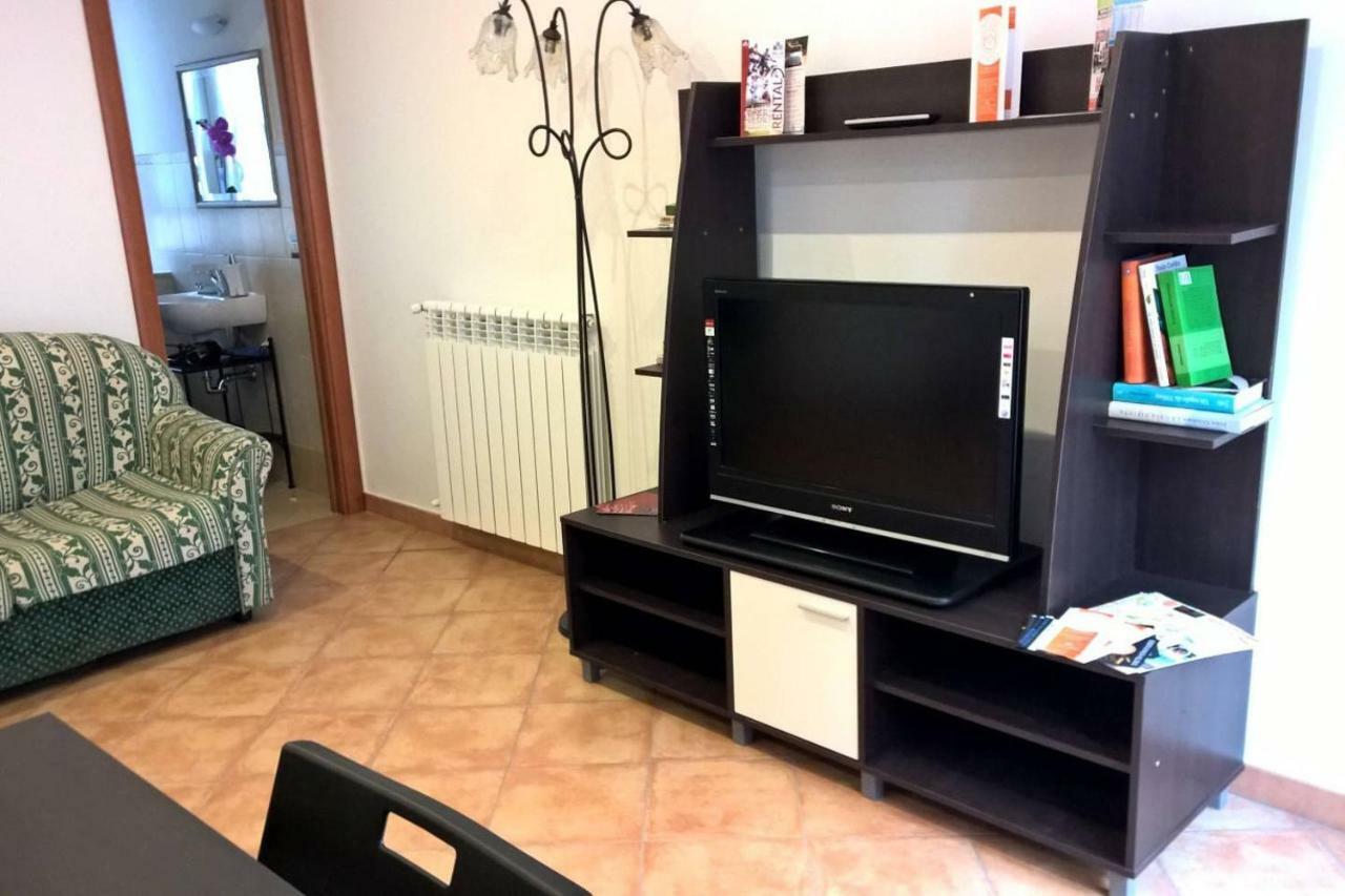 B&B Glicini Рим Екстер'єр фото