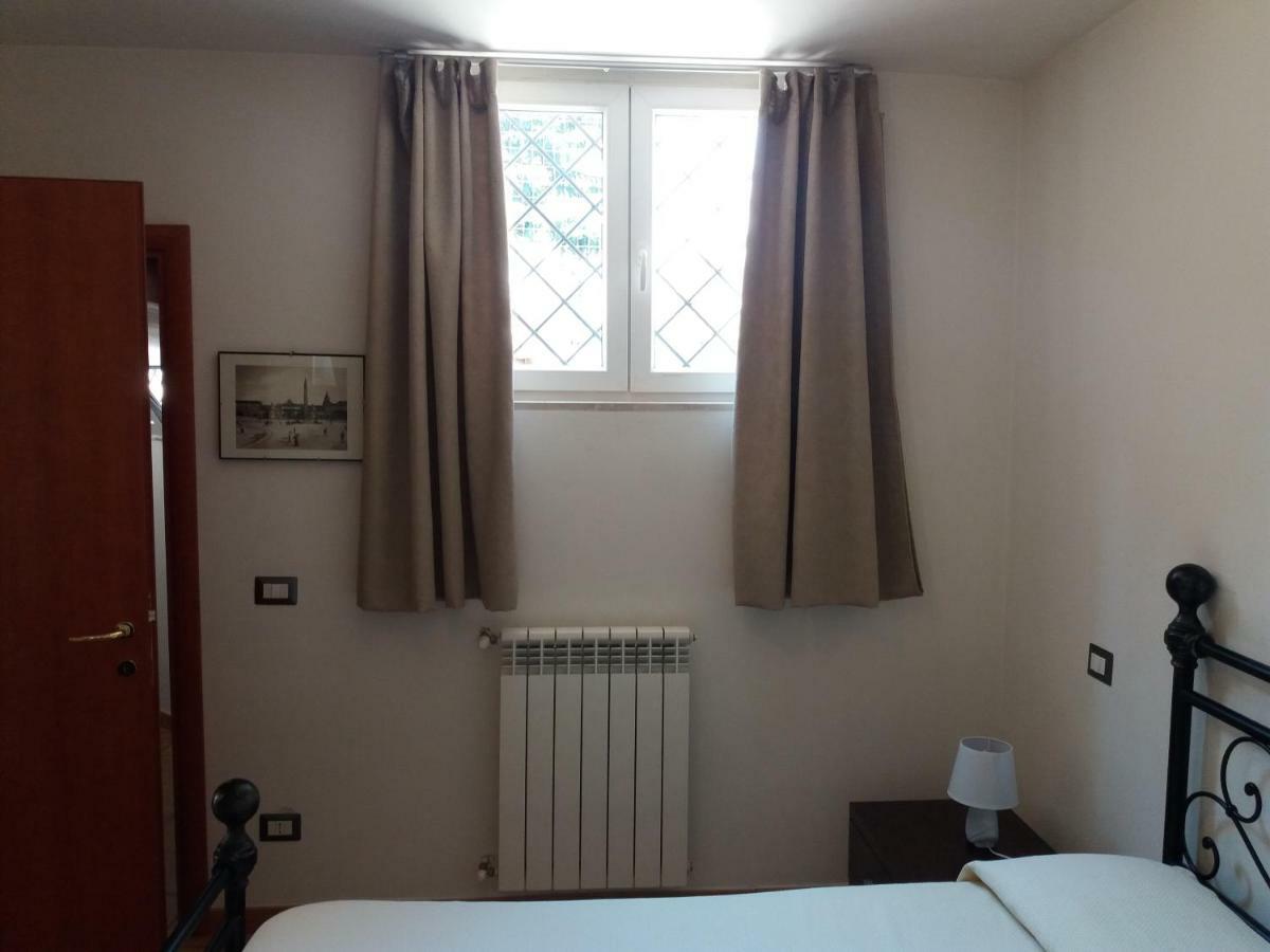 B&B Glicini Рим Екстер'єр фото